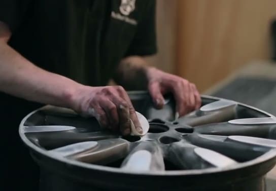 Alloy wheel polishing & Windshield Protection Film Services